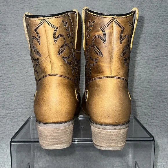 Sterling River Women's Size 8.5 Brown with Black Embroidery R-Toe Booties SR6012 - Picture 4 of 8